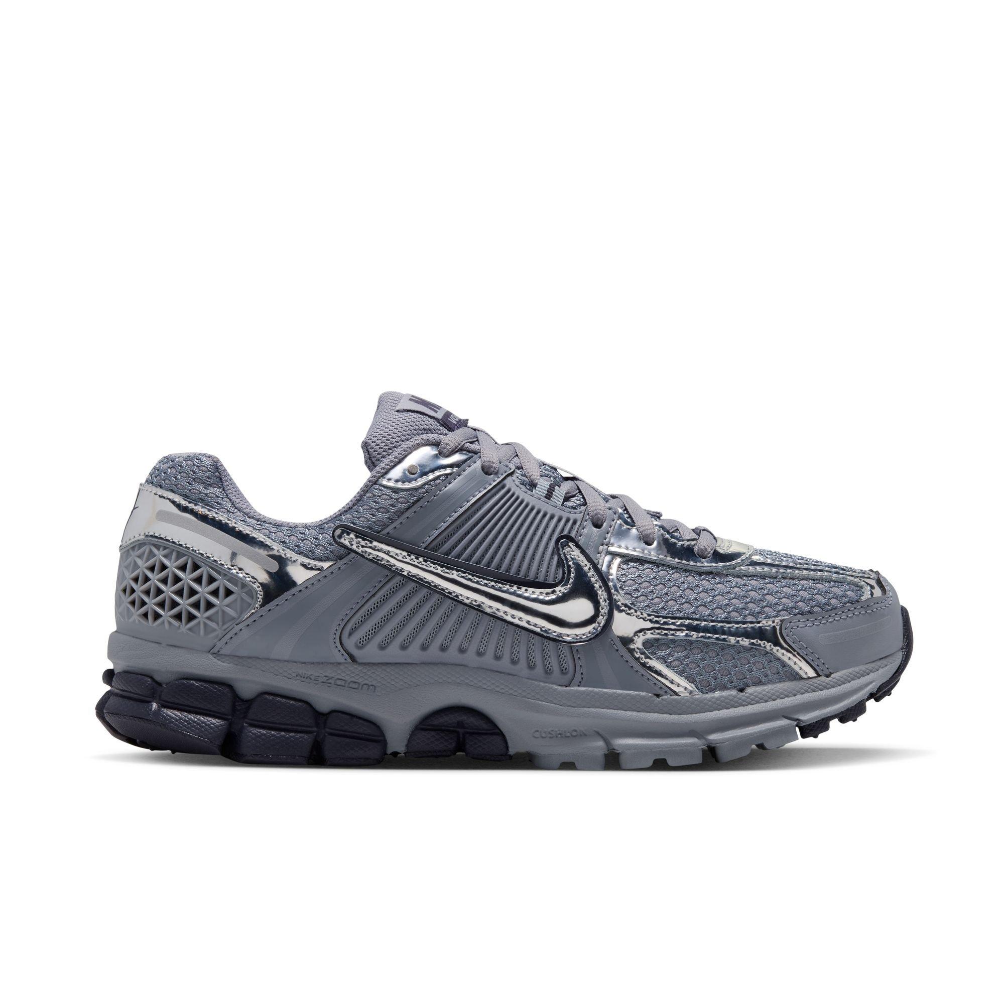 Nike Vomero 5 "Stealth/Metallic Silver/Gridiron" Women's Shoe - CHROME